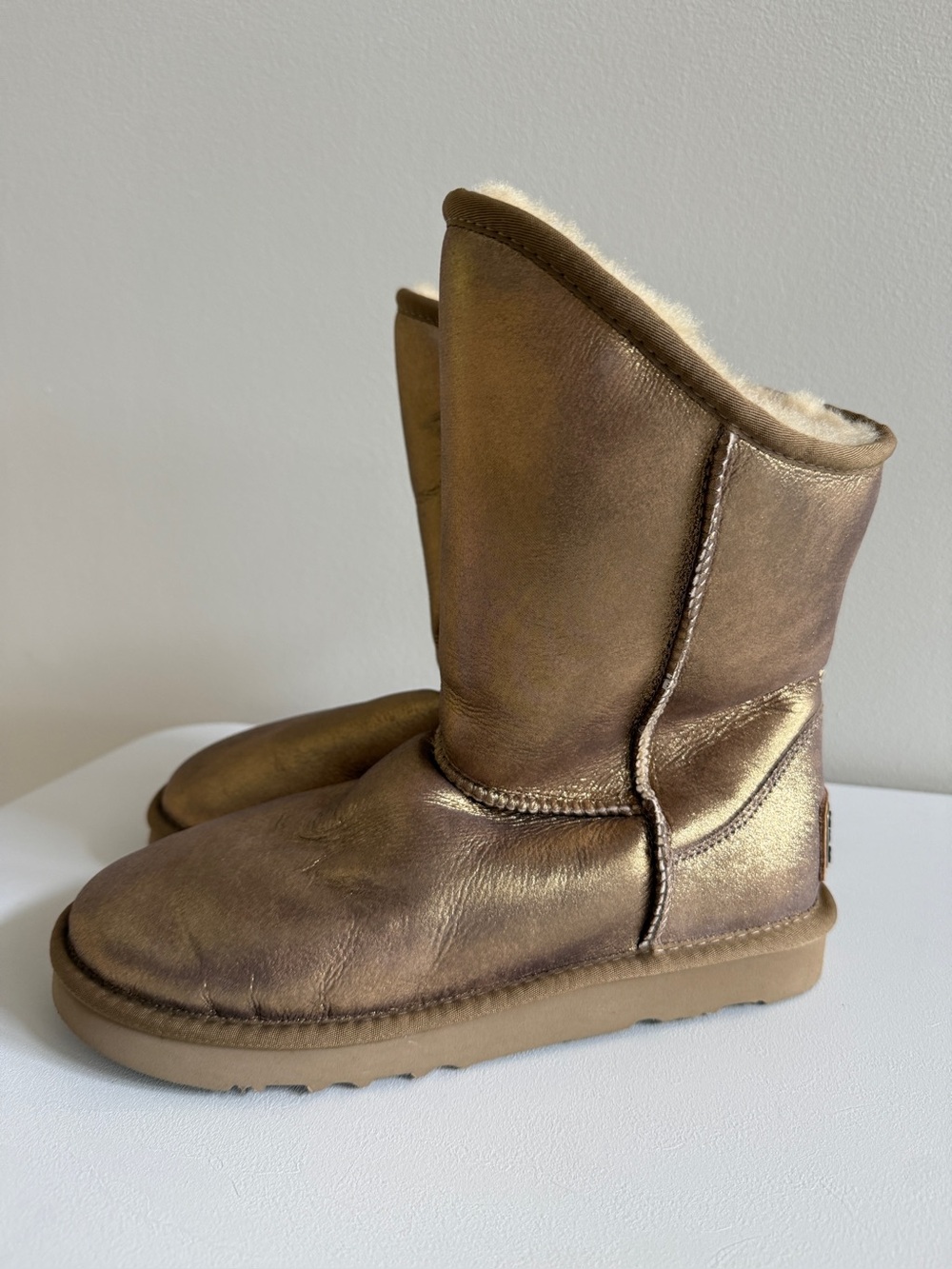 AUSTRALIA LUXE COLLECTIVE Cosy Short Leather Boots Shoes | US 9 | Gold